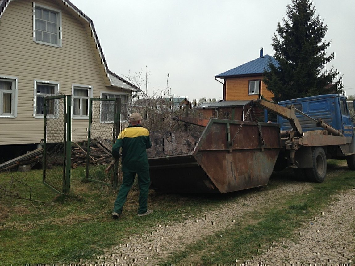 Вывоз мусора и отходов с дачи и участка СНТ в Ставрополе в октябре